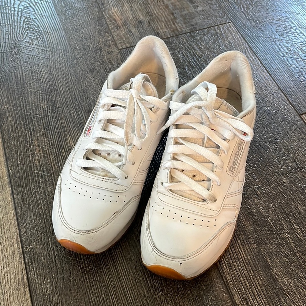 Reebok Classic Sneakers Women Size 6.5